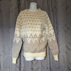 Vintage Icelandic Fuzzy Wool Cream Tan Sweater L
